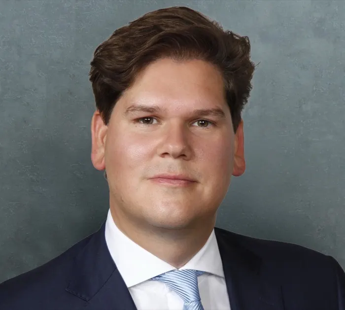 Philipp Emminger MRICS